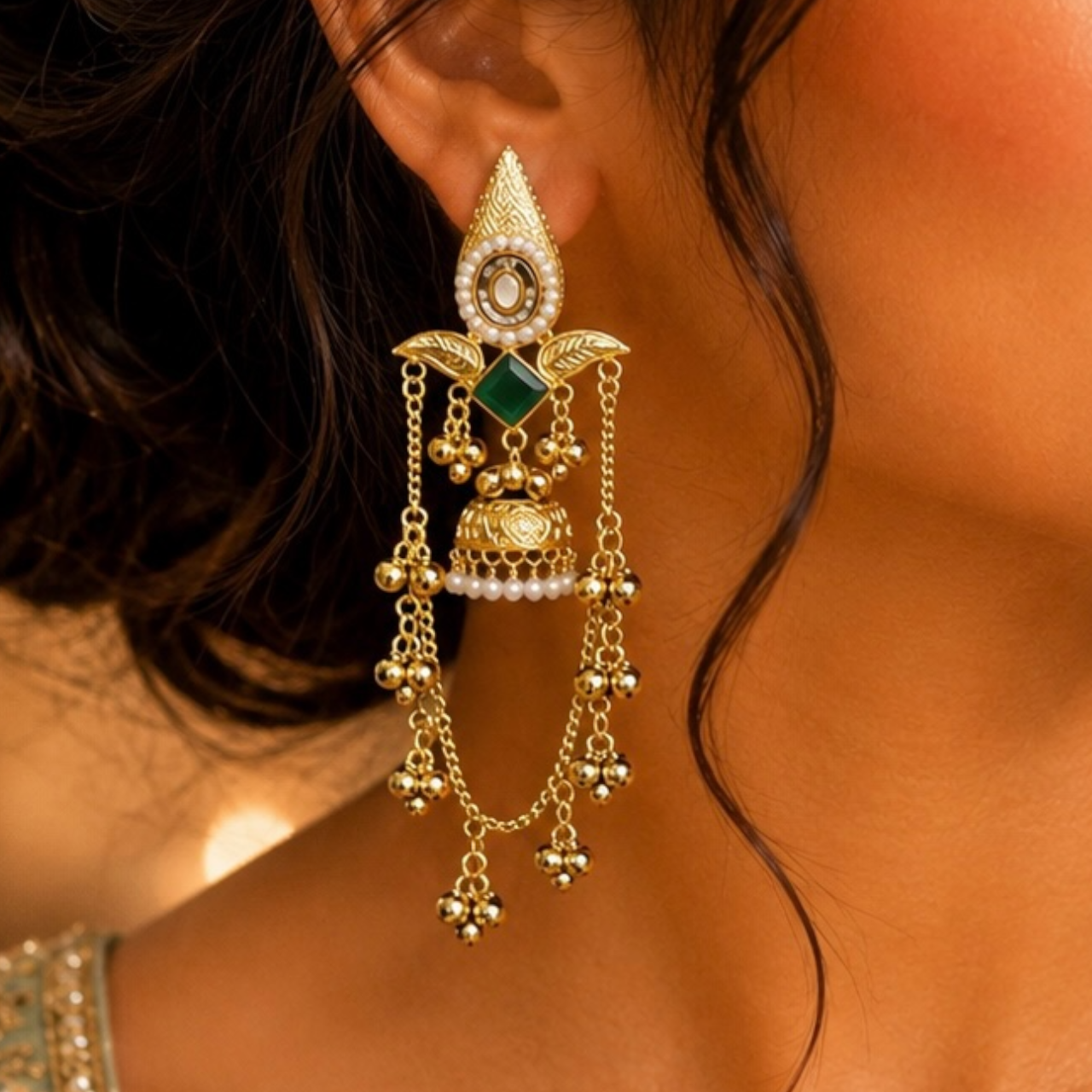 Yashna Earrings - Green