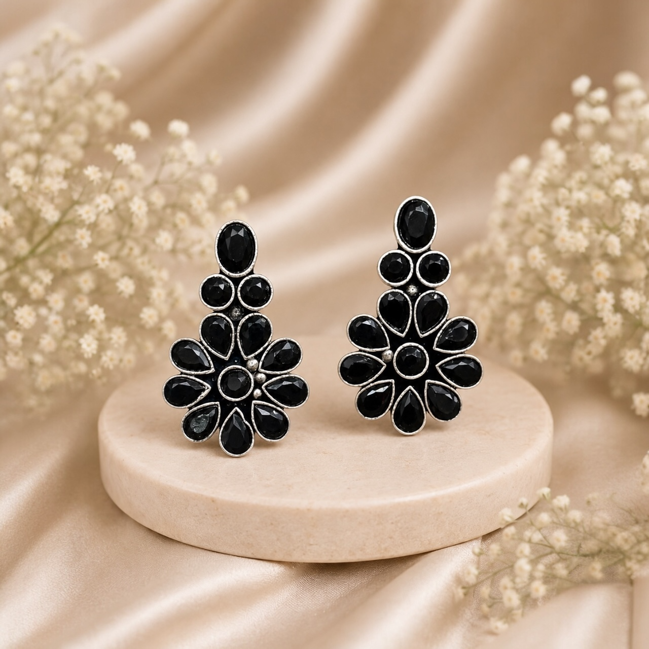 Petal Brass Studs - Black