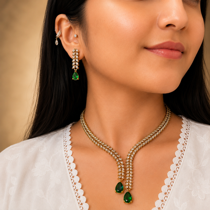 Mona Ad Necklace - Green