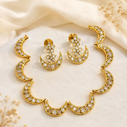 Moon Ad Necklace - Gold