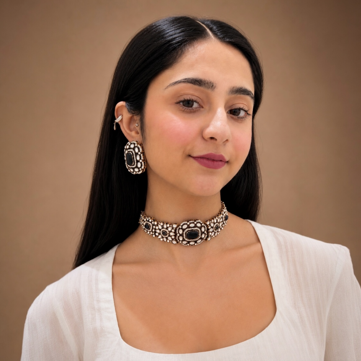 Kirat Moissanite Choker - Blue