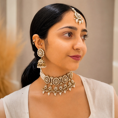 Priya Kundan Choker - White