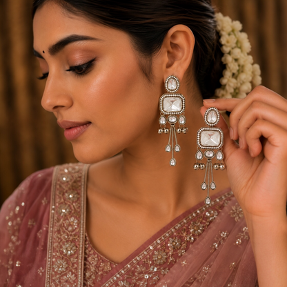 Alia Earrings - White