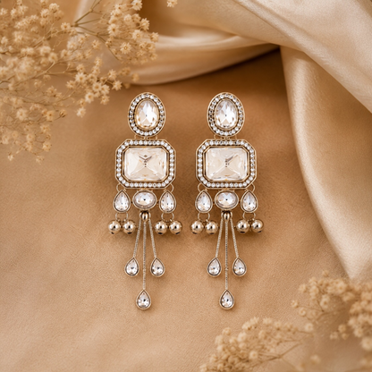 Alia Earrings - White