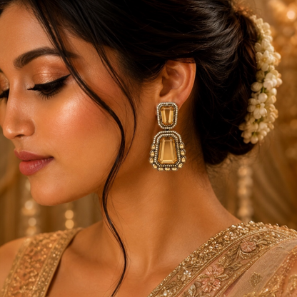 Zeenat Earrings - Champagne