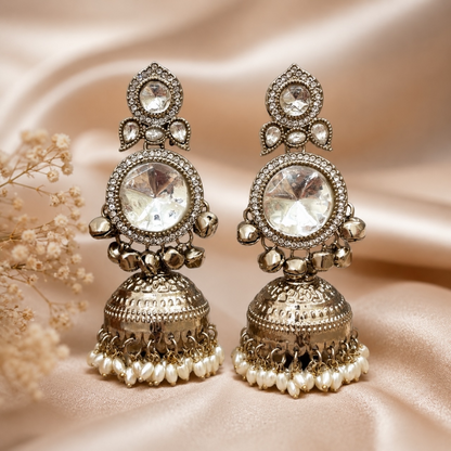 Shilpa Jhumki - White