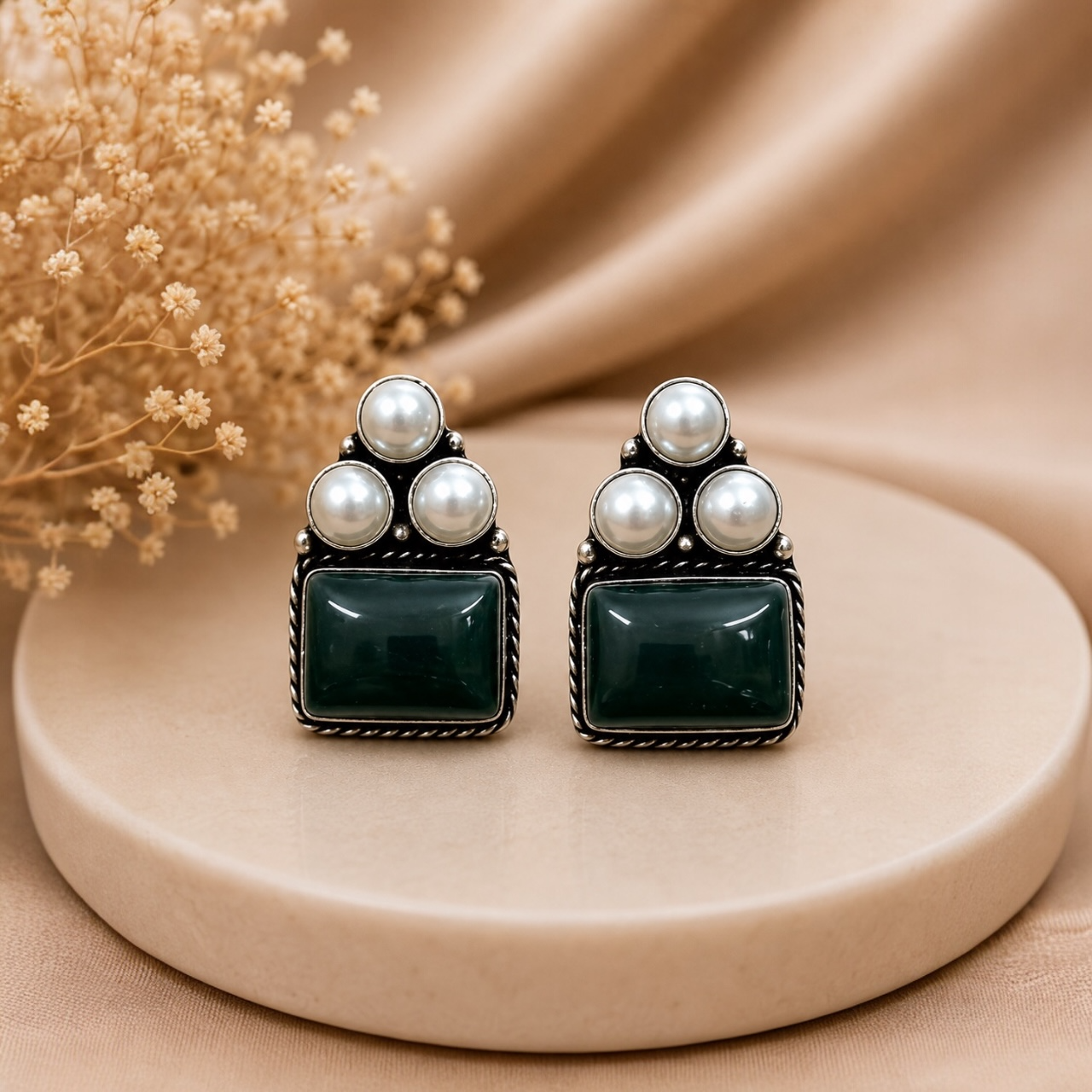 Siya Brass Studs - Green