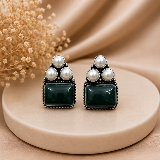 Siya Brass Studs - Green
