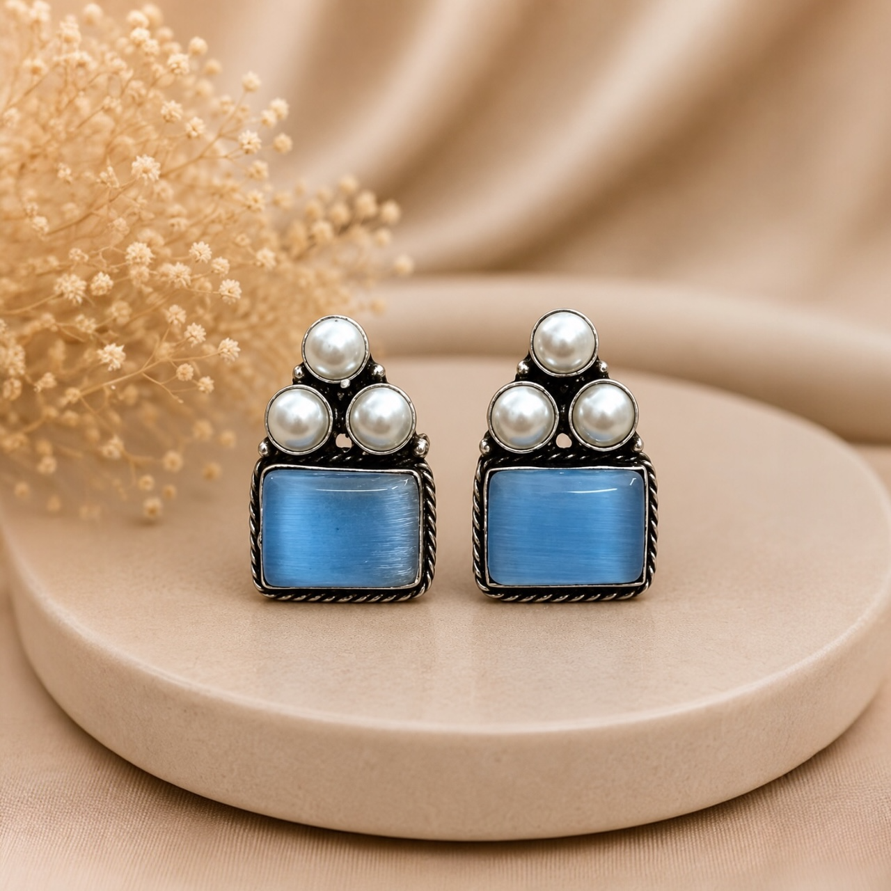 Siya Brass Studs - Blue