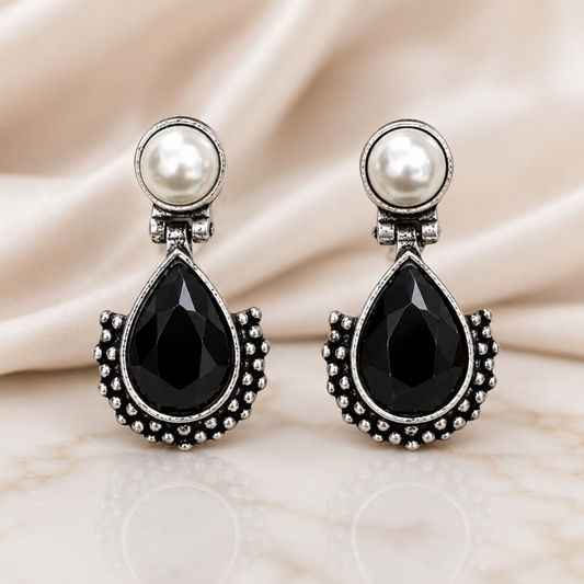 Drop Brass Earrings - Black