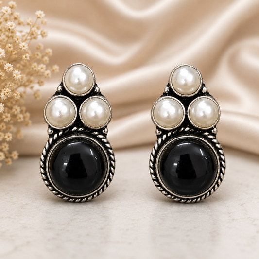Rima Brass Studs - Black