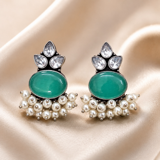 Zouk Brass Studs - Mint