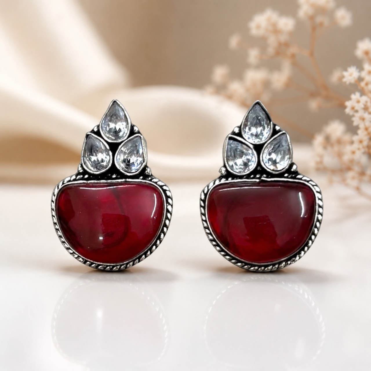 Hemu Brass Studs - Red