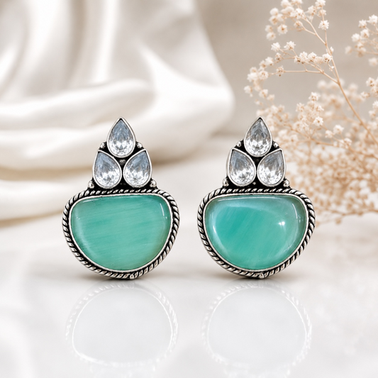 Hemu Brass Studs - Mint